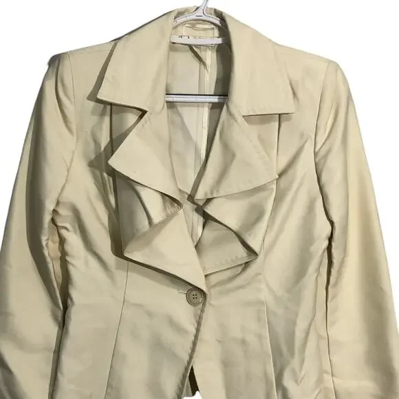 Max Mara Women's Ruffle Lapel One Button Split Cuff Blazer Jacket Size 2 Cream